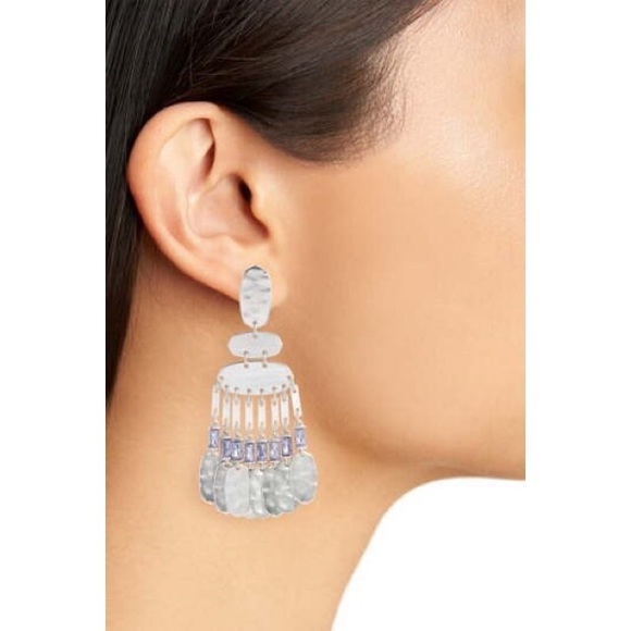 NWT Kendra Scott Oster Silver Statement Dangle Earrings in Lilac Crystal - Picture 5 of 9